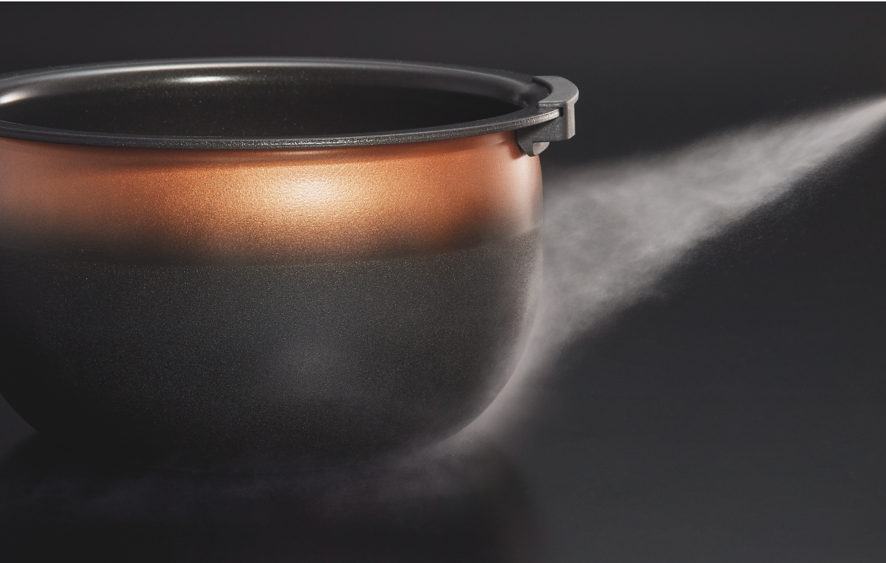 The far-infrared radiation effect enhanced by an increase in amount of the ceramic inner pot material powder.