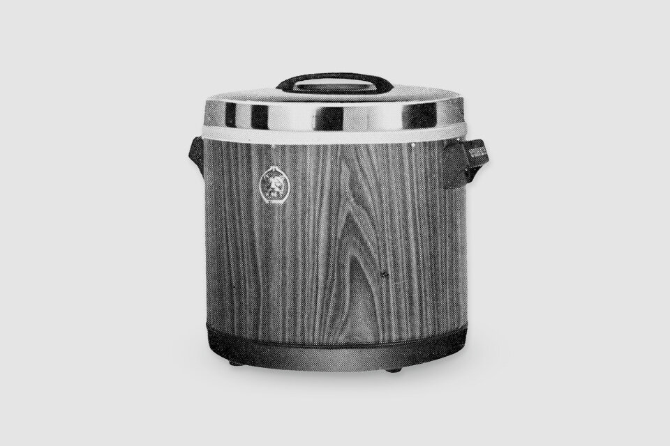 Stainless Steel Jar is incorporated for Buffets on the Shinkansen
