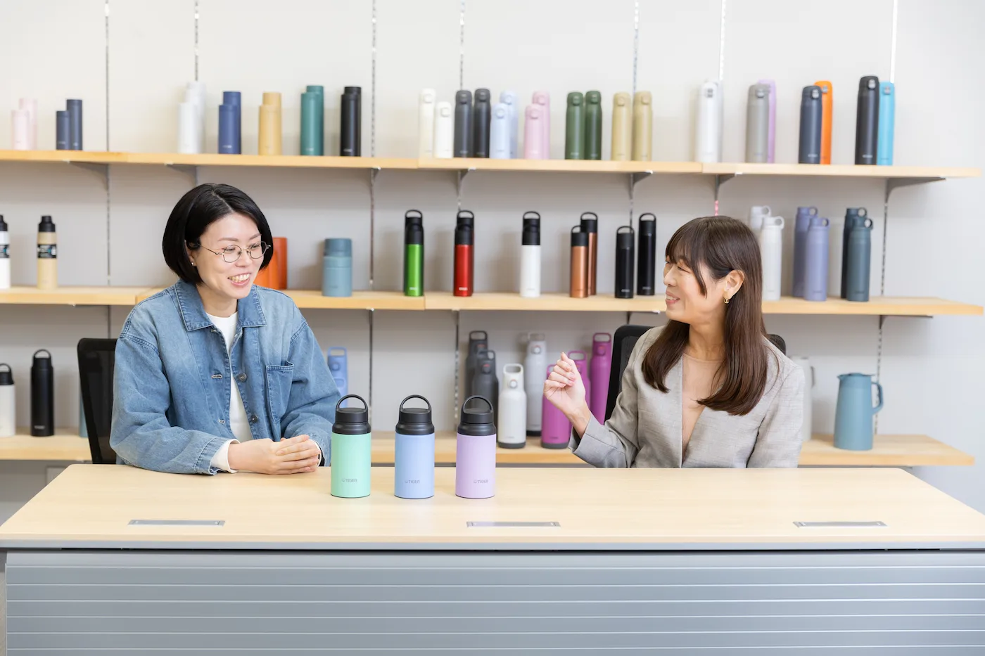 Carrying “Joyous Harmony” with You? The Thoughts Behind the Colors of TIGER Bottles
